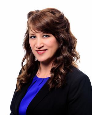 Send a message to Lori Gutierrez,Associate Broker